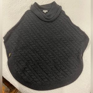 Orvis wool poncho S/M